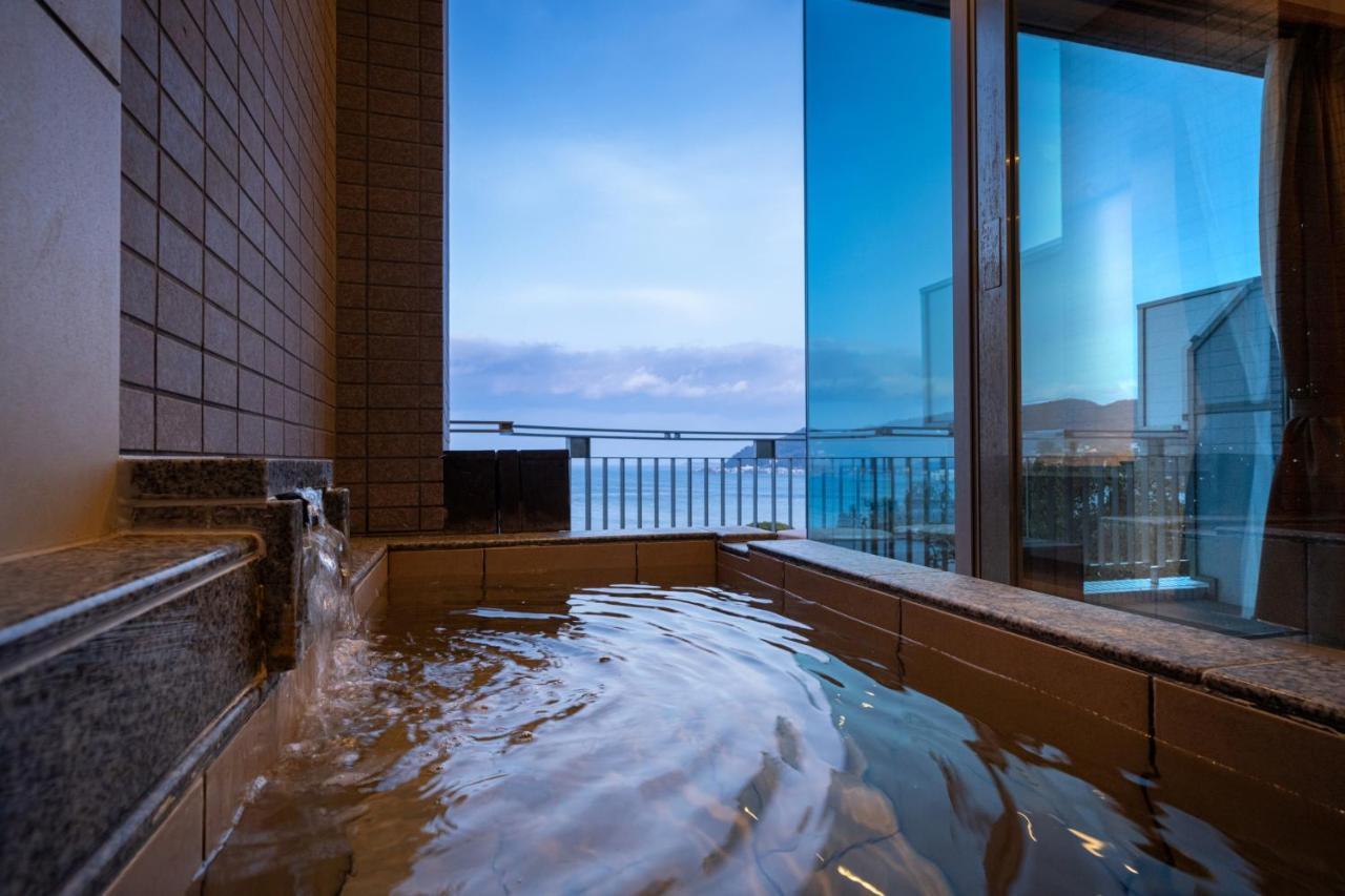 Auberge Fontaine Bleau Atami Eksteriør billede