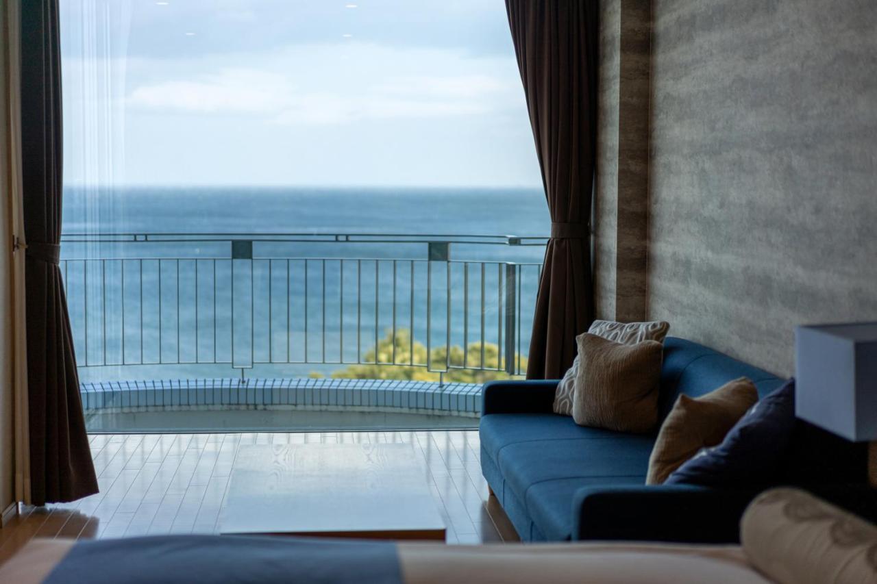 Auberge Fontaine Bleau Atami Eksteriør billede