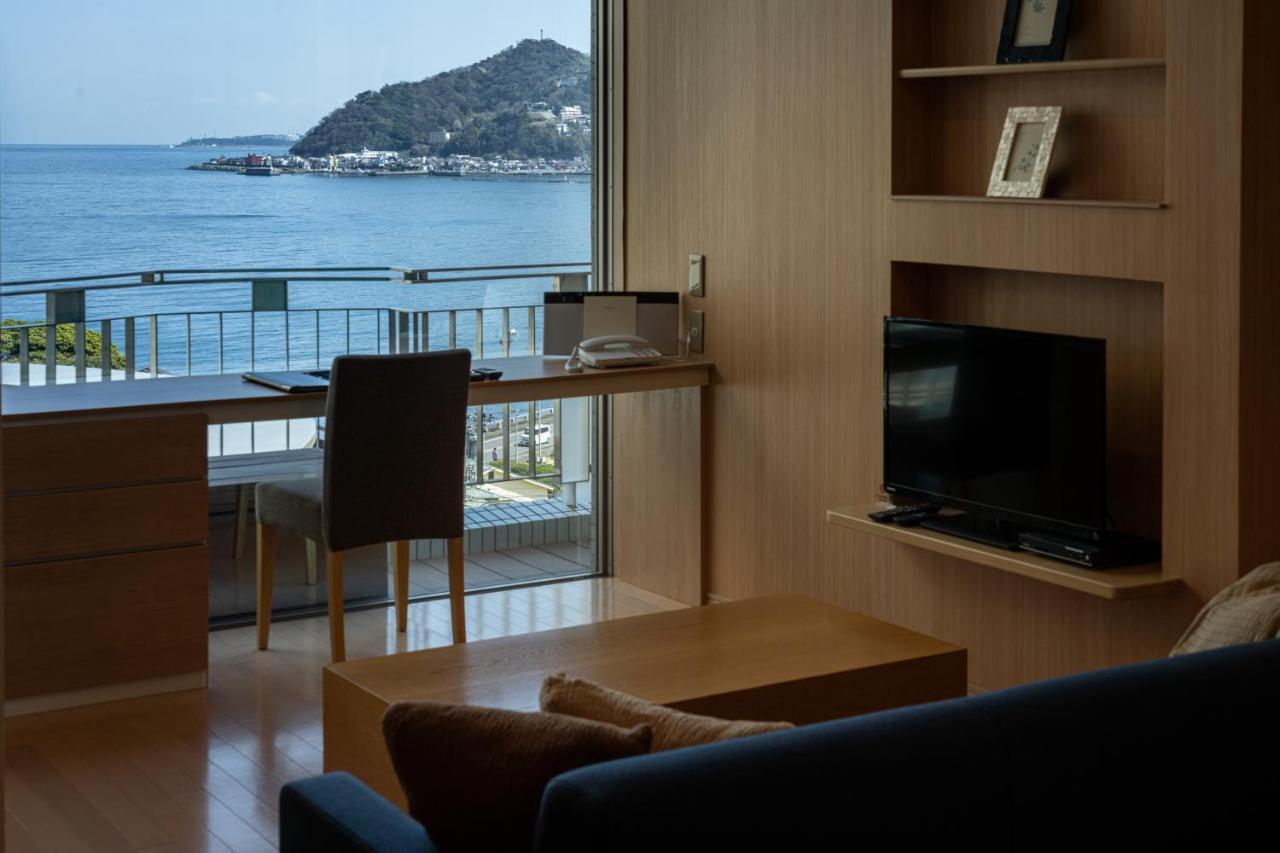 Auberge Fontaine Bleau Atami Eksteriør billede